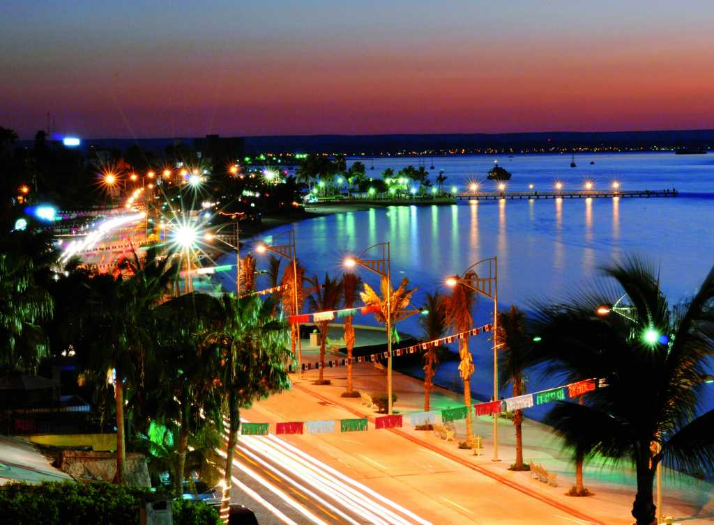 Malecon de Noche