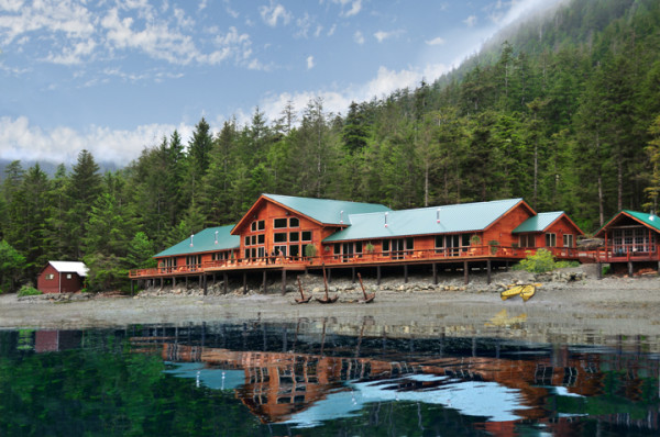 Ketchikan, Alaska:  Plan a Luxurious Fishing Adventure #WaterfallResort #SteamboatBay #sponsored