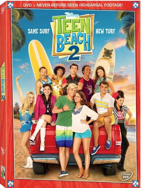 Teen Beach 2 Review + Fun Bonus Footage  #TeenBeach2 #TeenBeach2Event