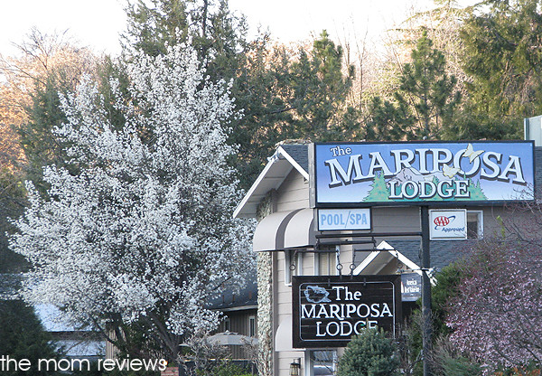 Mariposa Lodge #travel #FamilyTravel @YosemiteNation