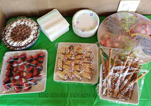 Easy Desserts for Summer Parties #EdwardsPies #Pmedia #ad