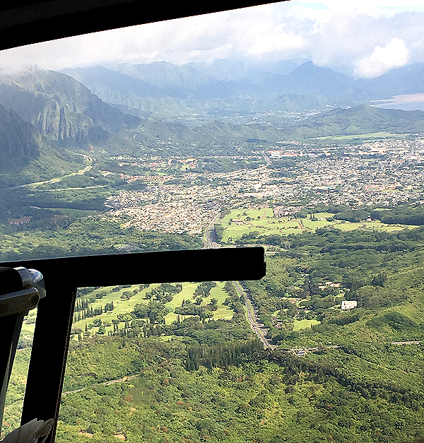 Pali Makani Helicopter Tour