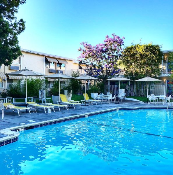 Wild Palms Hotel, Sunnyvale